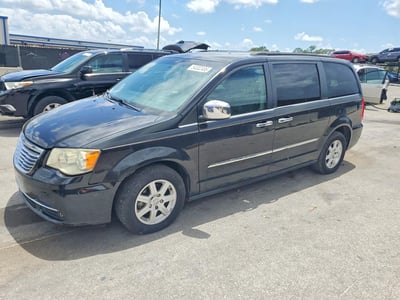 2012 Chrysler Town & Country