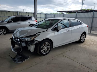 1G1BC5SM3K7****** 2019 Chevrolet Cruze