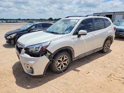 JF2SKAEC2KH****** 2019 Subaru Forester