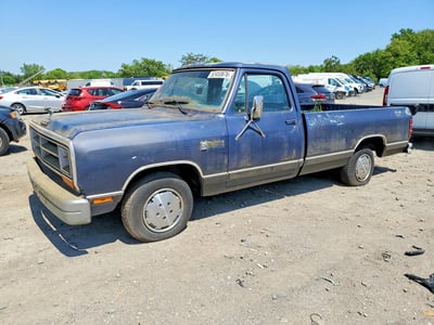 1B7FD04T1HS****** 1987 Dodge Ram Van