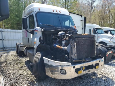 1FUJGLDR4CS****** 2012 Freightliner Cascadia 125