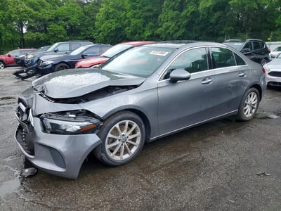 WDD3G4EB6KW****** 2019 Mercedes-Benz A-Class