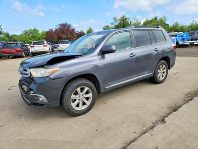5TDBK3EH2DS****** 2013 Toyota Highlander