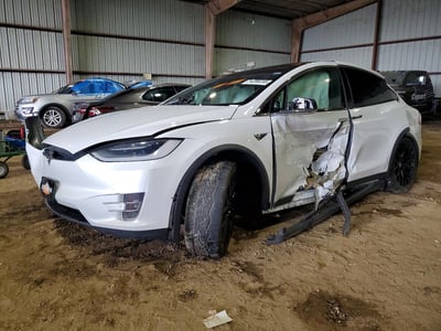 5YJXCDE29MF****** 2021 Tesla Model X