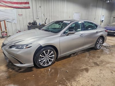 2020 Lexus ES