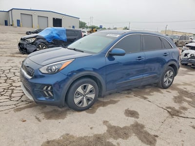 KNDCB3LC2L5****** 2020 Kia Niro
