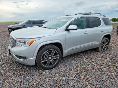 1GKKNXLS1JZ****** 2018 GMC Acadia