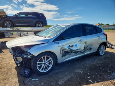 1FADP3K20GL****** 2016 Ford Focus