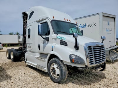 1FUJGHD91JL****** 2018 Freightliner Cascadia 132