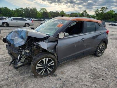 3N1CP5CUXJL****** 2018 Nissan Kicks