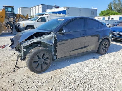 7SAYGDED4SF****** 2025 Tesla Model Y