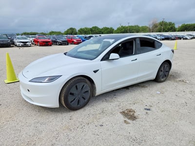 5YJ3E1EA8RF****** 2024 Tesla Model 3