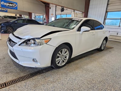 2015 Lexus ES