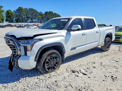 5TFWA5EC0SX****** 2025 Toyota Tundra