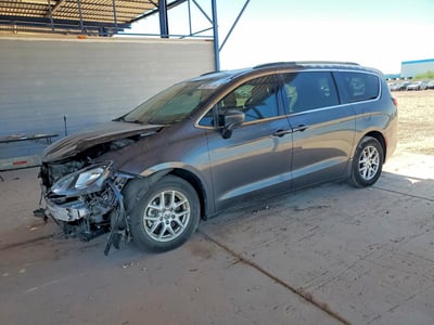 2021 Chrysler Voyager