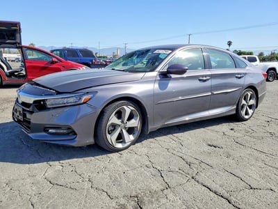 1HGCV2F92JA****** 2018 Honda Accord