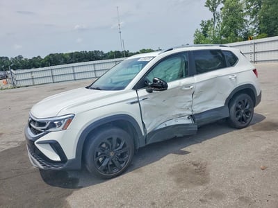 3VV1X7B28NM****** 2022 Volkswagen Taos