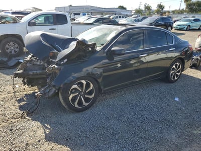 1HGCR2F89GA****** 2016 Honda Accord