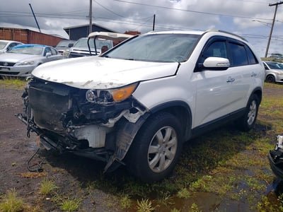 5XYKT4A11BG****** 2011 Kia Sorento