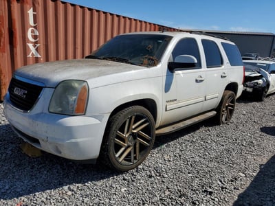 1GKS1CE09DR****** 2013 GMC Yukon