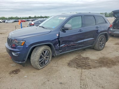 1C4RJFLG5JC****** 2018 Jeep Grand Cherokee