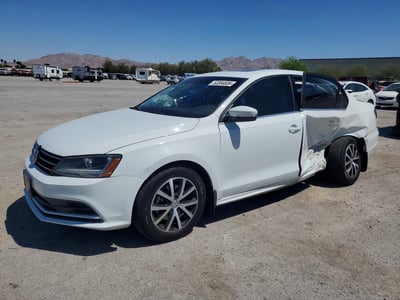 3VWDB7AJ6HM****** 2017 Volkswagen Jetta