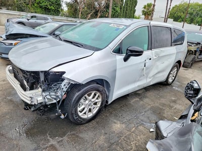 2C4RC1FG3RR****** 2024 Chrysler Pacifica