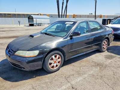 1HGCG66821A****** 2001 Honda Accord