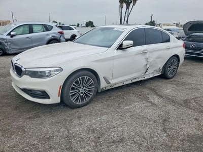 WBAJA5C54JG****** 2018 BMW 5 Series