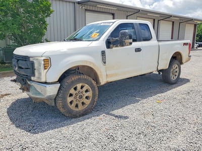 1FT7X2B65JE****** 2018 Ford F-250