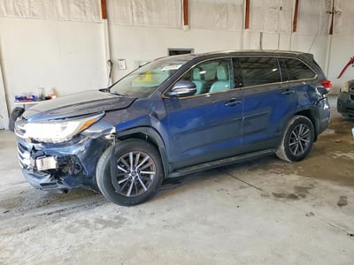 5TDJZRFH8KS****** 2019 Toyota Highlander
