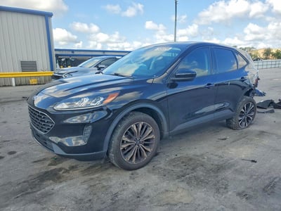 1FMCU9G68NU****** 2022 Ford Escape