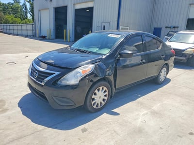 3N1CN7AP7HL****** 2017 Nissan Versa