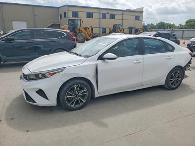 3KPF24AD6PE****** 2023 Kia Forte