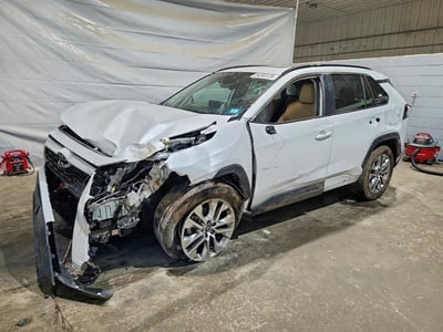 2T3A1RFVXSW****** 2025 Toyota RAV4