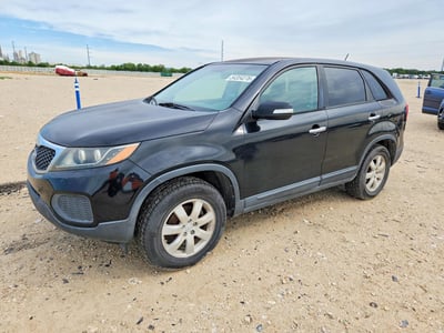 5XYKT3A19BG****** 2011 Kia Sorento