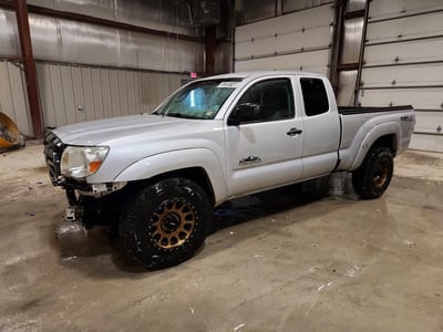 5TEUU4EN1AZ****** 2010 Toyota Tacoma