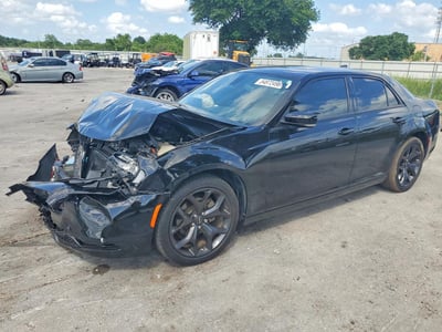 2C3CCABG6PH****** 2023 Chrysler 300