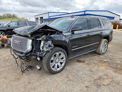 1GKS2CKJ9HR****** 2017 GMC Yukon