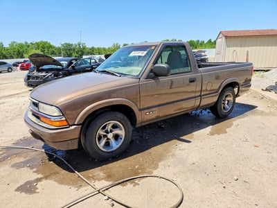 1GCCS14X5X8****** 1999 Chevrolet S10