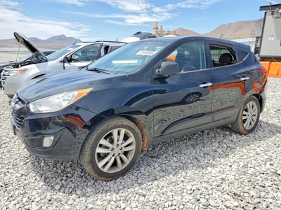 KM8JUCAC2BU****** 2011 Hyundai Tucson
