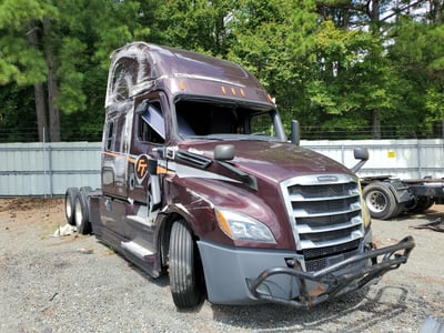 3AKJHHDR9KS****** 2019 Freightliner Cascadia 123