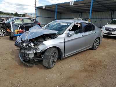 1HGCR2F79HA****** 2017 Honda Accord