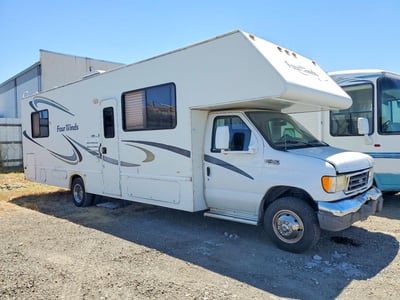 1FDXE45S33H****** 2003 Ford E-450