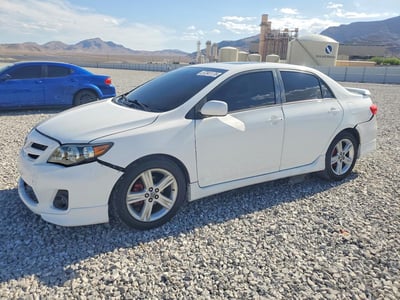 5YFBU4EE7DP****** 2013 Toyota Corolla