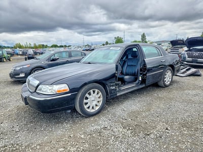 2010 Lincoln Town Car