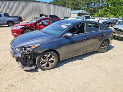 3KPF24AD1ME****** 2021 Kia Forte
