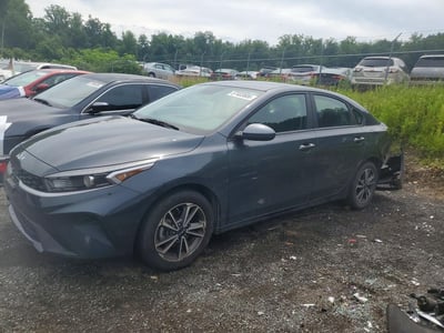 3KPF24AD4NE****** 2022 Kia Forte