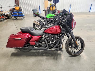 1HD1KRC16JB****** 2018 Harley-Davidson FLHXS