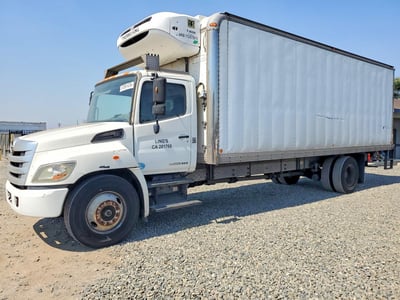 5PVNV8JVXB4****** 2011 Hino 338